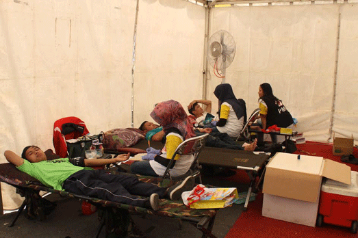 Bintang Toedjoe Donor Darah – Ngeblend No Fear!