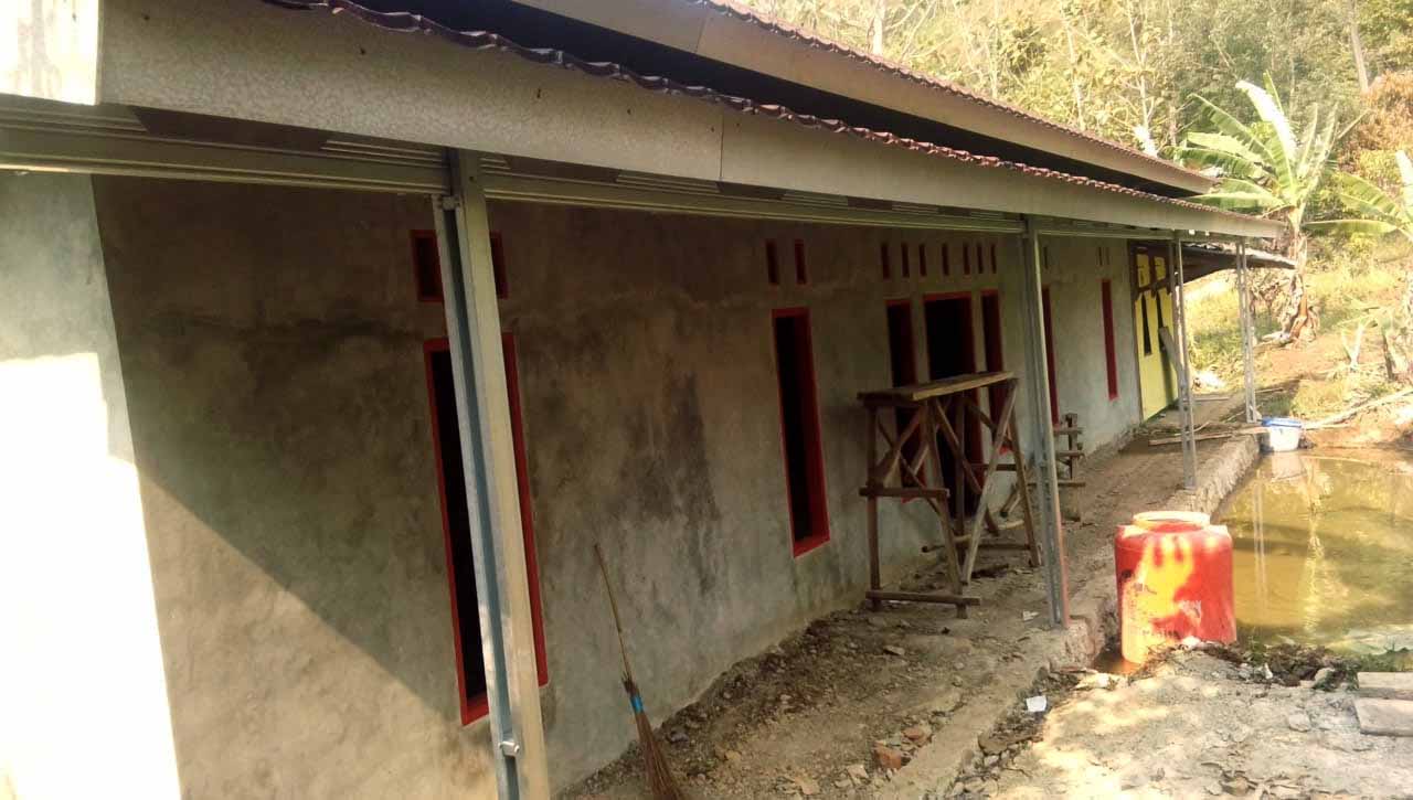 Pemdes Tanjungsari Bangun Gudung Aula Desa