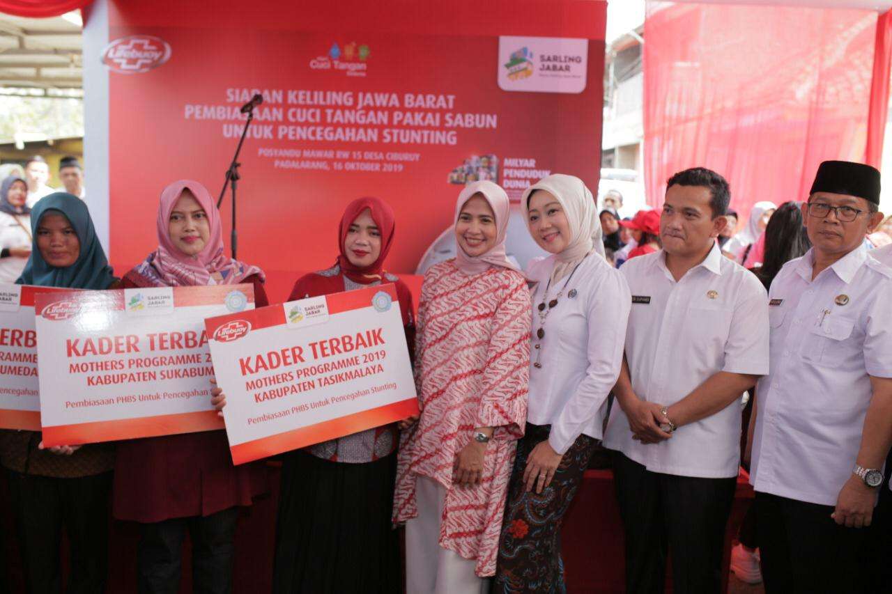 Puluhan Kader di  Desa Cimanggu Dinobatkan Sebagai Kader Posyandu Terbaik di Tingakat Provinsi