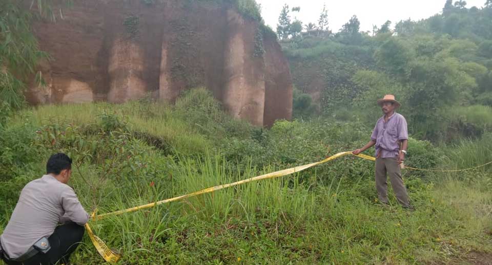 Polsek Parakansalak Tutup Tambang Ilegal