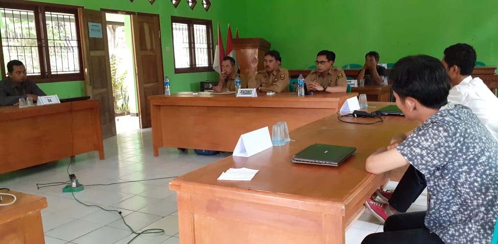 Melalui Program Jumling, Pemdes Kertaangsana Lakukan Blusukan