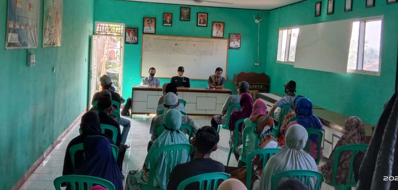 Di Tengah Pandemi Covid-19, Pemdes Girijaya Distribusikan BLT DD 2020