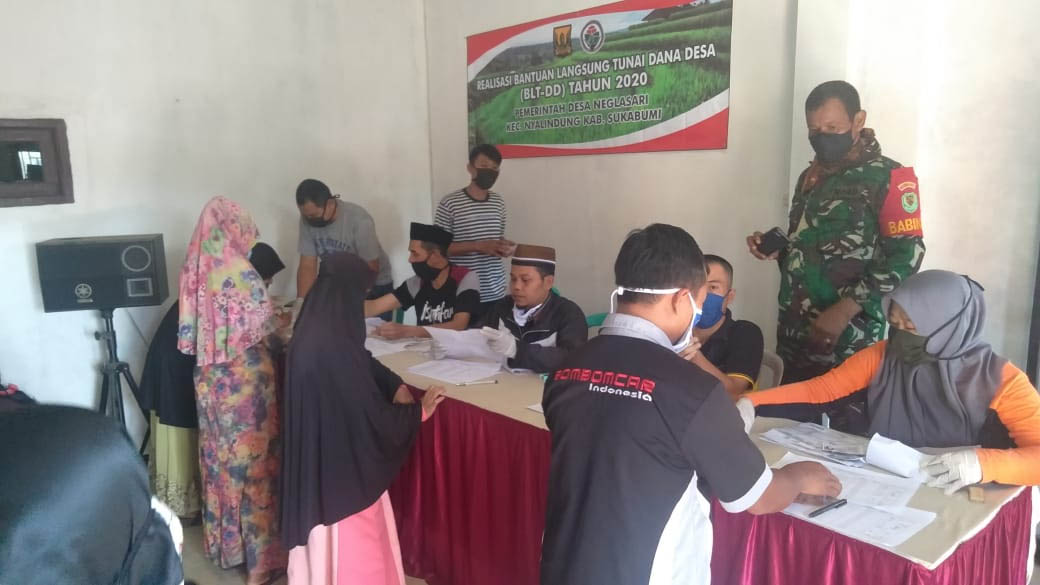 Sebanyak 145 KK di Desa Sukamulya Terima BLT DD 2020