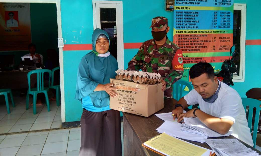 Pamdes Girijaya Salurkan Bantuan Susulan Provinsi Jabar Tahap Satu