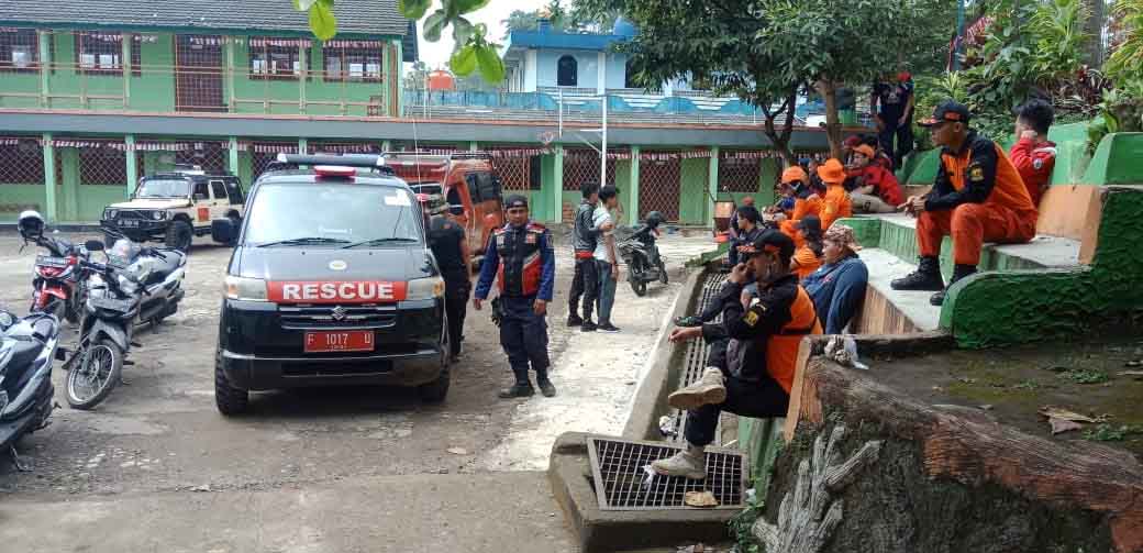 Asep Tenggelam di Curug Cipatala Panumbangan