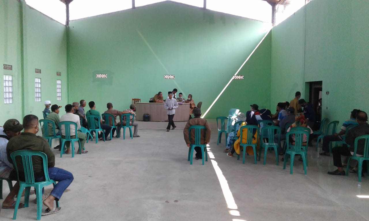 Pemdes Bojonggaling Bagikan Insentif Lembaga Desa dari DD dan ADD 2021