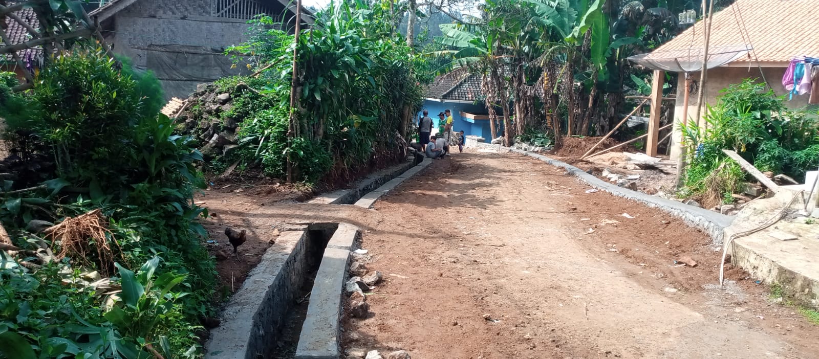 Pemdes Hegarmanah Tuntaskan Pembangunan Drainase Dari DD 2022