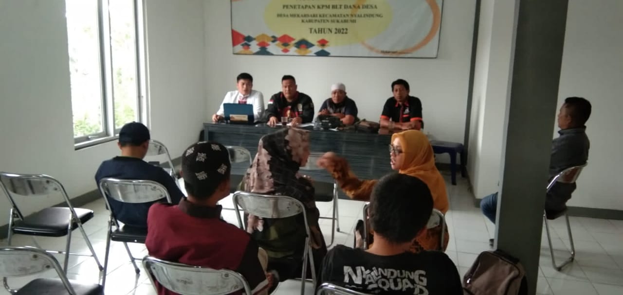 BPD Pemdes Mekarsari Lakukan Evaluasi Terkait Administrasi Desa Mekarsari