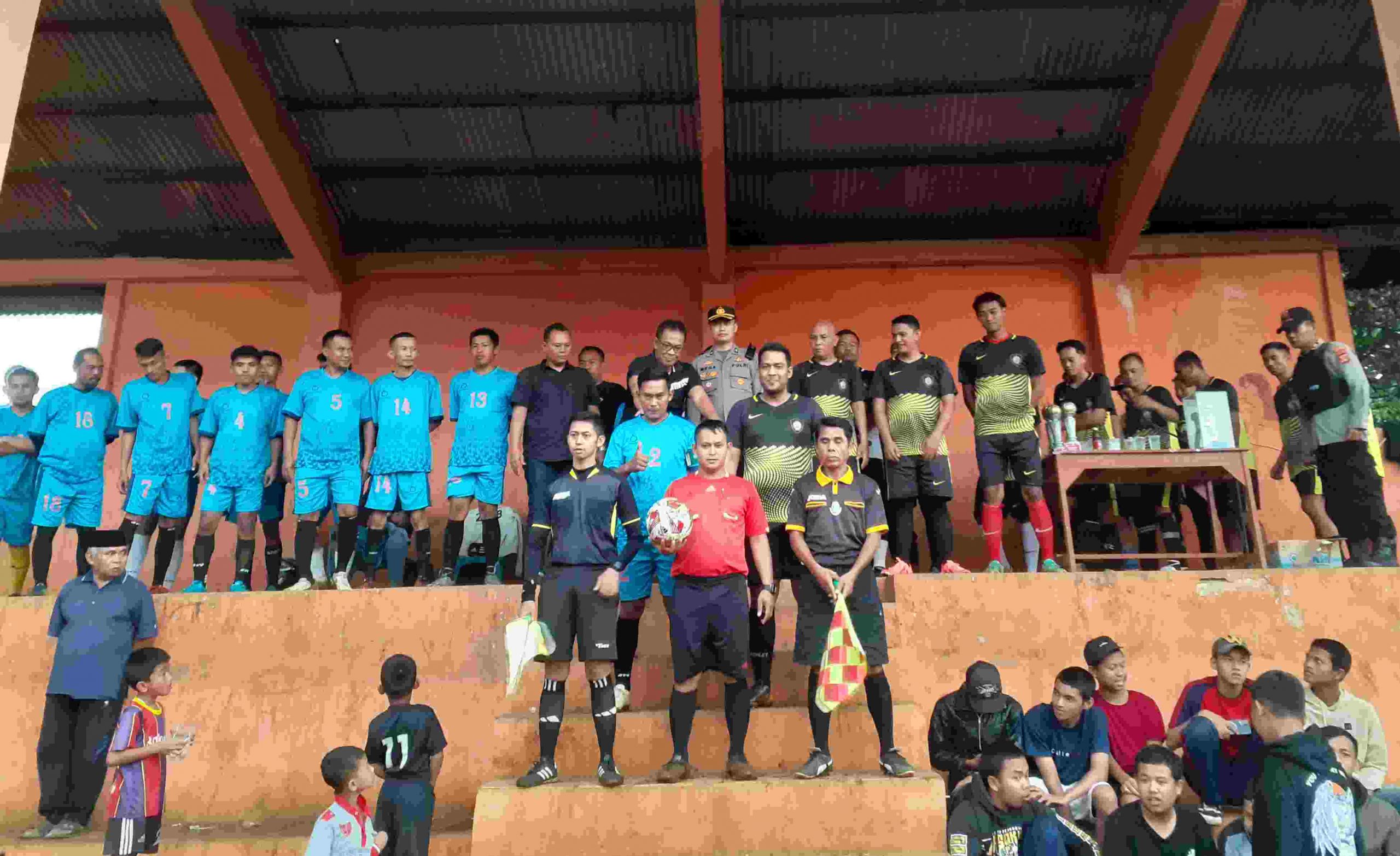 Pemdes Cibolang Gelar Kades Cup 2022