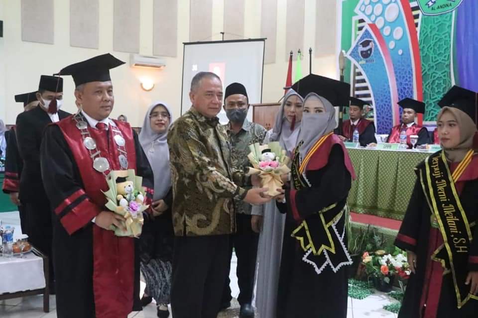 Wabup Sukabumi Hadiri Wisuda STAI Al-Andina