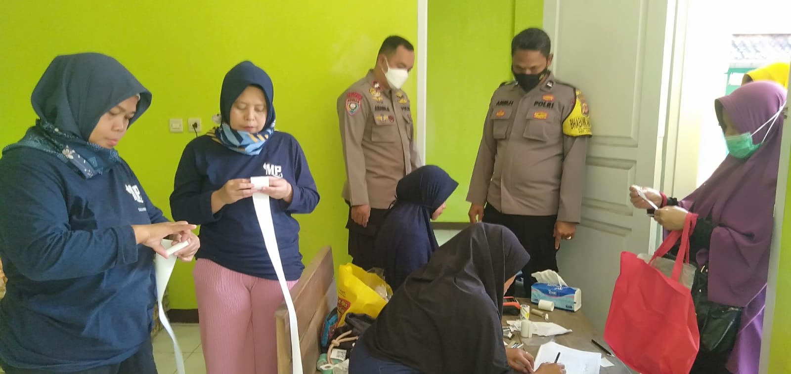 Polsek Sukabumi Monitoring Penyaluran BPNT 2022