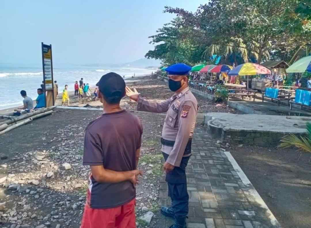 Patroli Pantai, Satpolair Imbau Wisatawan Jaga Keselamatan