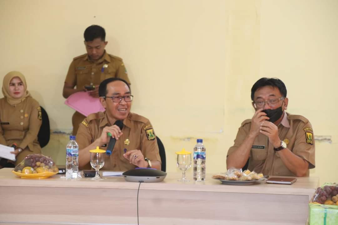 Sekda Sukabumi Minta PNS Berprestasi Memotivasi PNS Lainnya