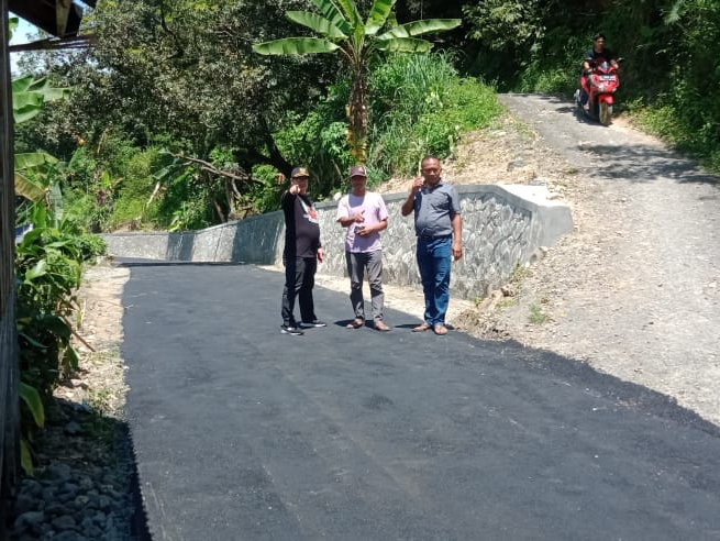 Ruas Jalan Desa Bojonggaling Bantargebang Diaspal Dinas PUPR