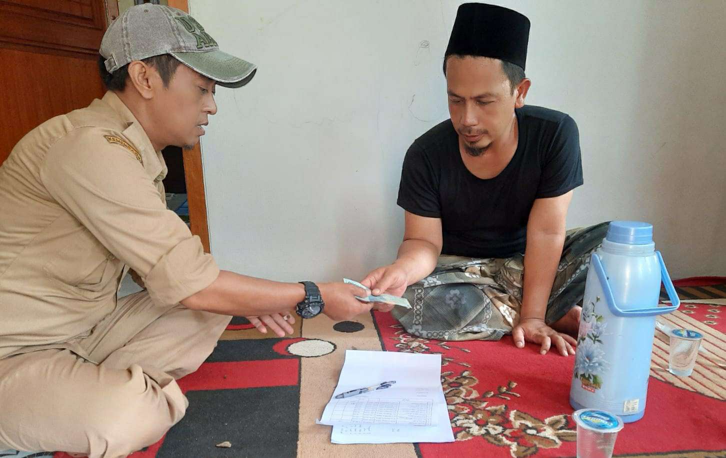 Insentif Guru Ngaji Tuntas Dibagikan Pemdes Cikujang