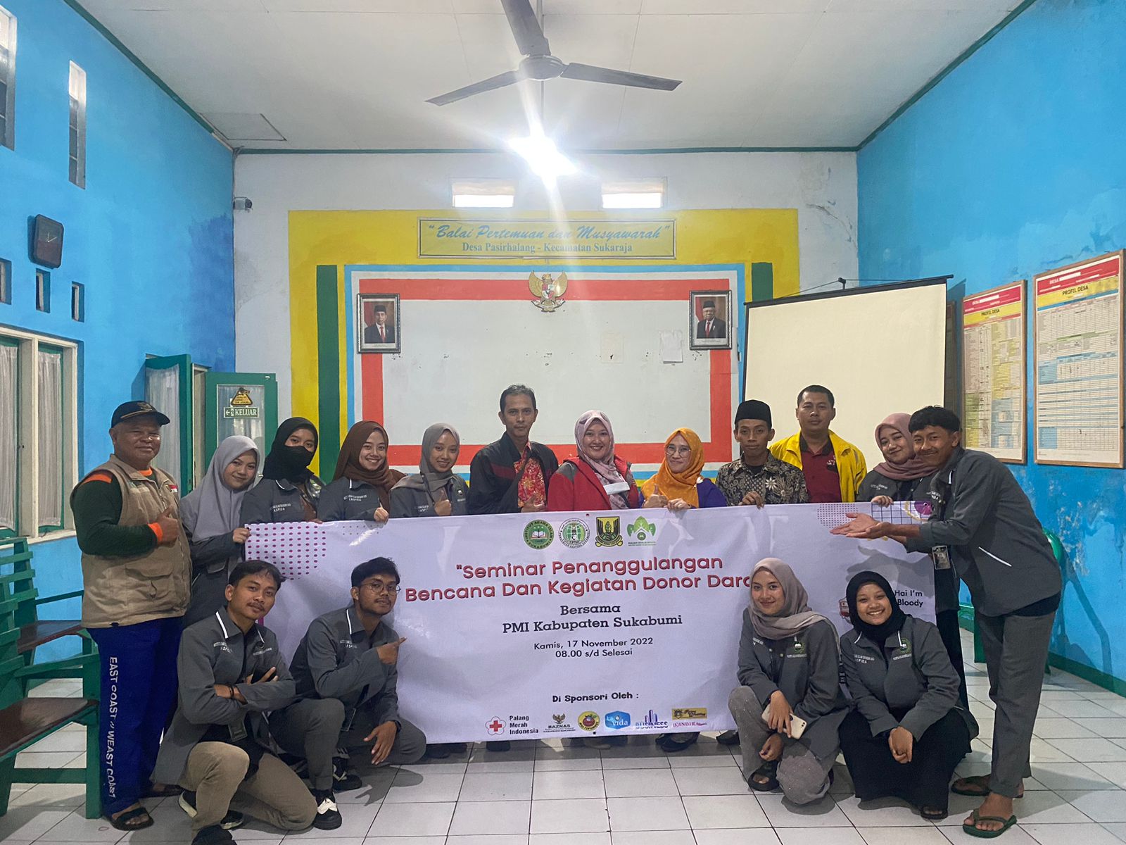 Mahasiswa KKN IAIS Bersama Pemdes Pasirhalang Gelar Donor Darah