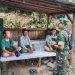 Babinsa Koramil 0622-12/Tegalbuleud Bantu Bangun Jembatan Gantung