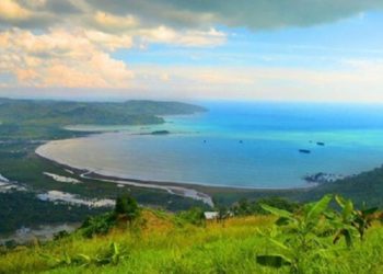 Puncak Darma, Pesona Keindahan Alam di Kawasan Geopark Ciletuh Sukabumi