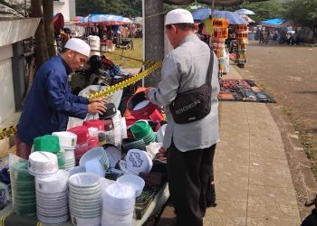 Harapan Raup Rezeki di Musim Haji Sirna, Sejumlah Pedagang Sepi Pembeli