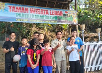 Kreatif, Ternak Lebah Berkonsep Taman Wisata di Cisolok Sukabumi