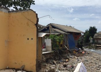 Cerita Warga Palabuhanratu, Tiga Tahun Renov Rumah Seketika Rusak Diterjang Banjir