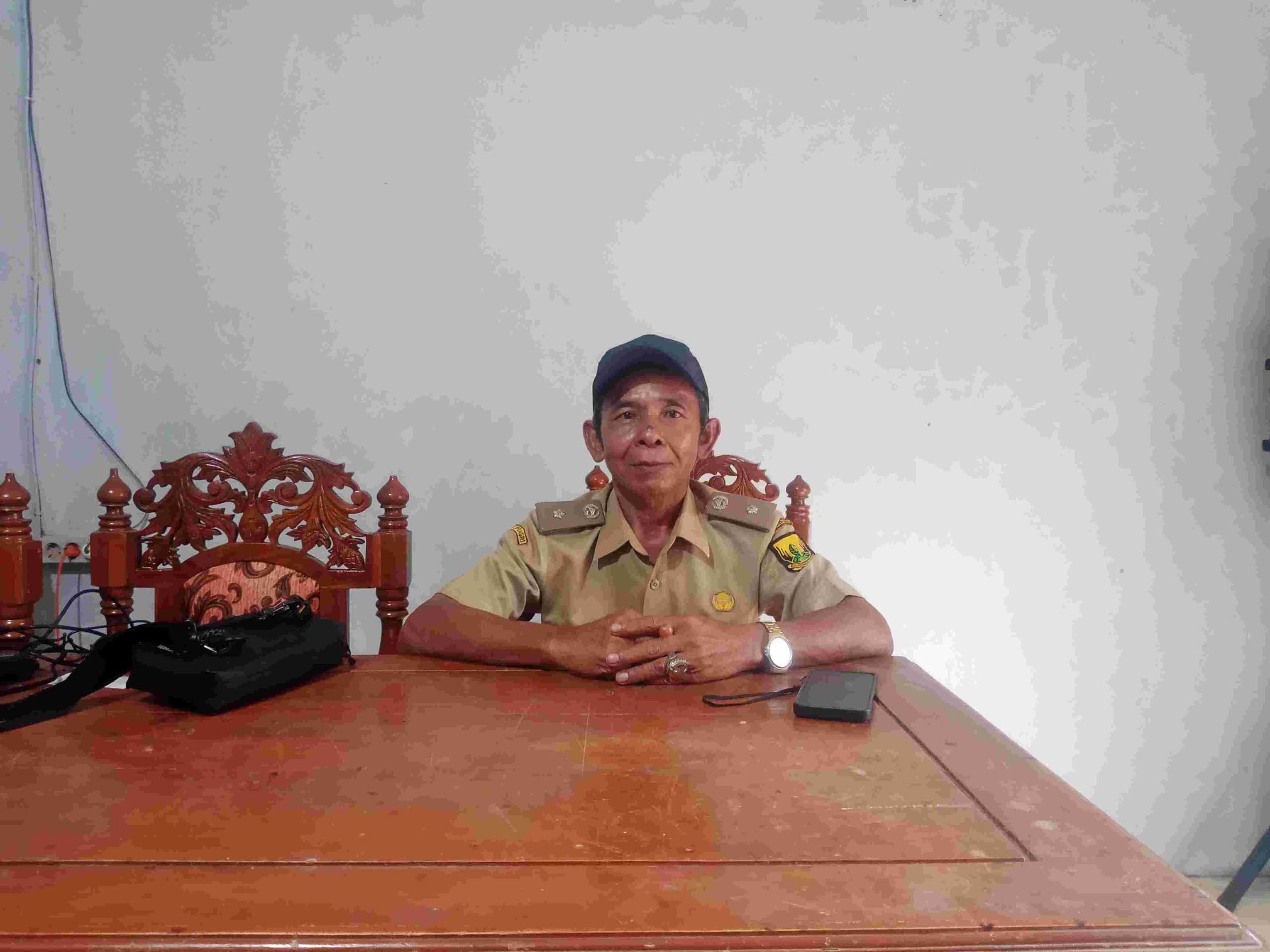 Kepala Desa Mekarjaya Utom Bustomi