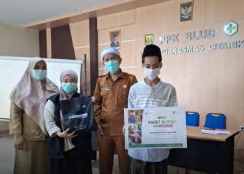 Dukung Eliminasi TB, Puskesmas Citarik dan Dompet Dhuafa Berikan Paket Nutrisi kepada Pasien TB
