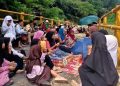 Rusak Pasca Diterjang Bencana, Warga Lengkong Gelar Istigosah Berharap Jembatan Segera Diperbaiki