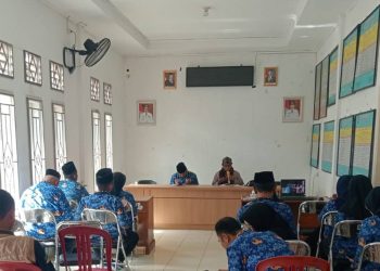 Peringati Hari Pahlawan, Kecamatan Gunungguruh Gelar Pengajian Rutinan