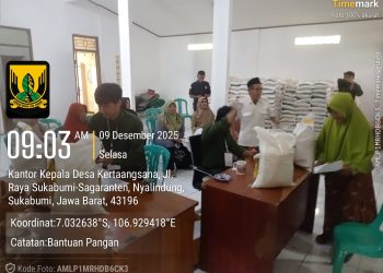 Pemdes Kertaangsana Tuntas Salurkan Bantuan Pangan Bulog Alokasi Okt–Nov 2025