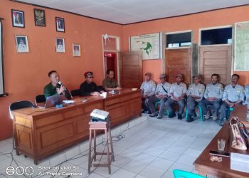 Pemdes Cisitu Salurkan Insentif, Sekaligus Gelar Silaturahmi dan Evaluasi Kinerja