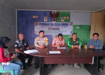 Pemdes Ubrug Salurkan BLT Dana Desa Akhir Tahun ke 49 KPM