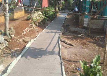Serap DD 2025, Pemdes Bojongkembar Bangun Rabat Jalan
