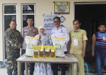 Pemdes Sukaharja Tuntaskan Penyaluran Bantuan Pangan ke 343 KPM