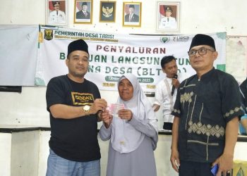 Pemdes Tarisi Tuntaskan BLT 2025 ke 22 KPM, Penyaluran Berjalan Lancar